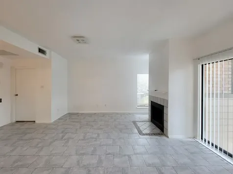 7119 N Holiday Drive Galveston TX 77550