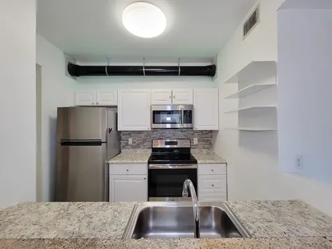 7119 N Holiday Drive Galveston TX 77550