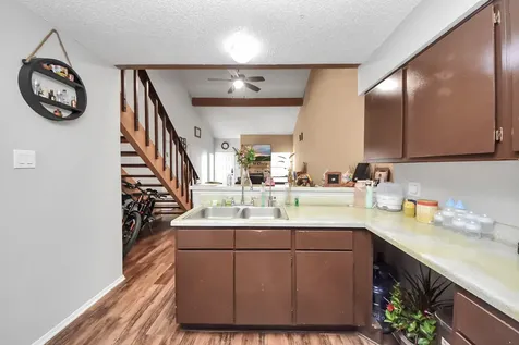 13457 Garden Grove Houston TX 77082