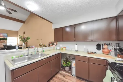 13457 Garden Grove Houston TX 77082