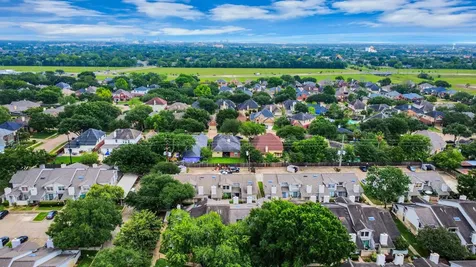 13457 Garden Grove Houston TX 77082