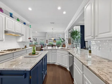 5323 Mindy Park Court Houston TX 77069