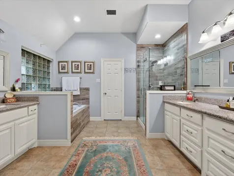 5323 Mindy Park Court Houston TX 77069