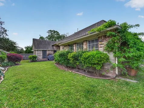 5323 Mindy Park Court Houston TX 77069