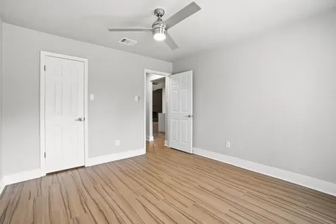 12819 Fern Forest Drive Houston TX 77044