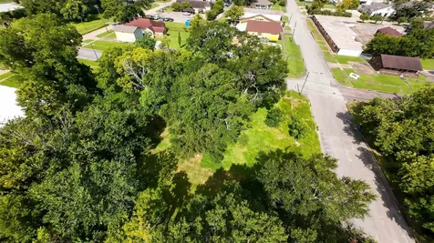 0000 Broadway Street Beaumont TX 77701