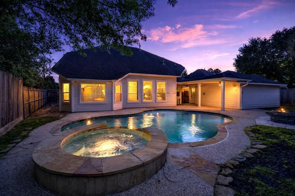 402 Sterling Heights Lane Houston TX 77094