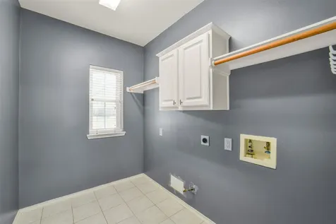 402 Sterling Heights Lane Houston TX 77094