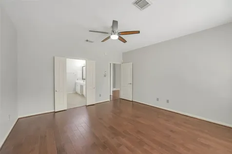 402 Sterling Heights Lane Houston TX 77094