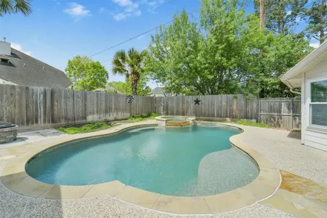 402 Sterling Heights Lane Houston TX 77094