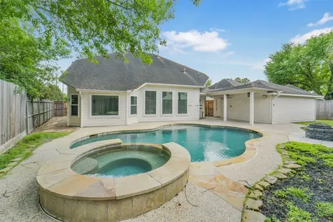 402 Sterling Heights Lane Houston TX 77094