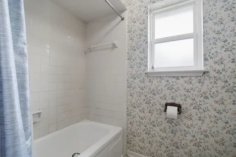 2016 Briar Lane Richmond TX 77469