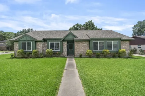 2016 Briar Lane Richmond TX 77469