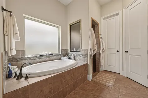 2029 Arrowood Glen Drive Houston TX 77077