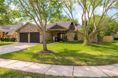 3510 Landsdowne Court Pearland TX 77584