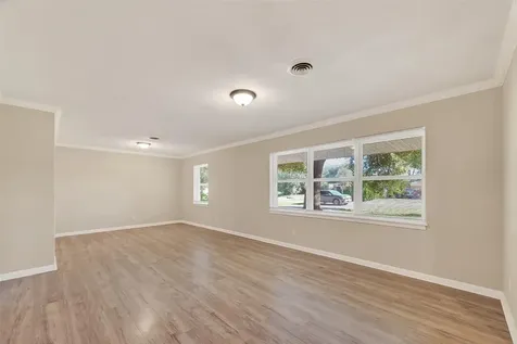 105 Longridge Drive La Marque TX 77568