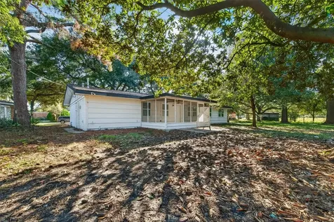 105 Longridge Drive La Marque TX 77568