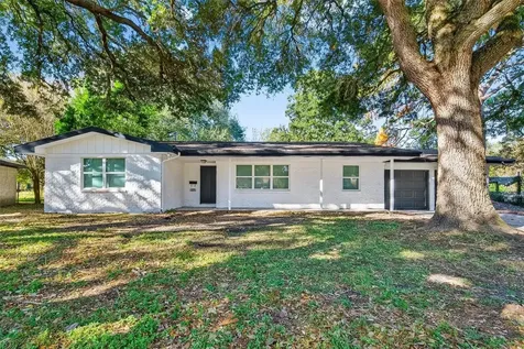 105 Longridge Drive La Marque TX 77568