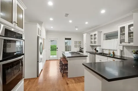 508 Merrill Street Houston TX 77009