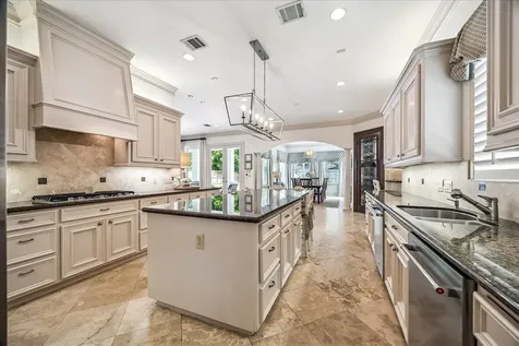8614 Westview Drive Houston TX 77055