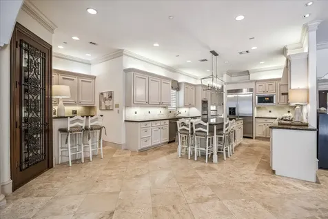 8614 Westview Drive Houston TX 77055