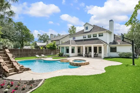 8614 Westview Drive Houston TX 77055