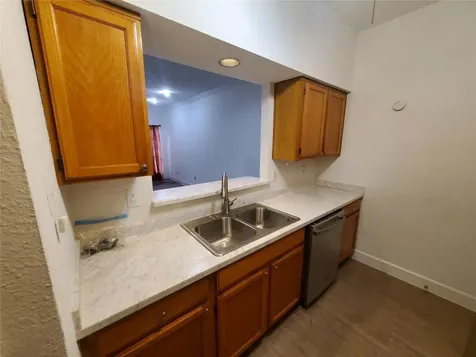 17473 Red Oak Drive 7473 Houston TX 77090