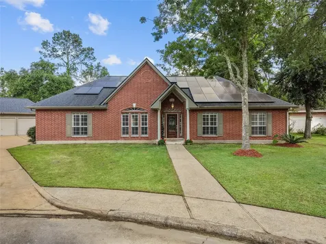 816 Sherwood Forest Drive Dickinson TX 77539