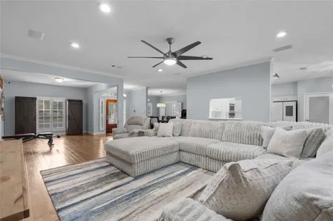 816 Sherwood Forest Drive Dickinson TX 77539