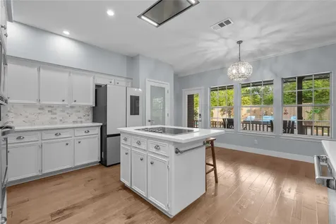 816 Sherwood Forest Drive Dickinson TX 77539