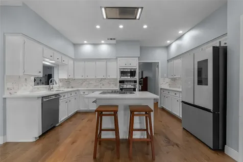 816 Sherwood Forest Drive Dickinson TX 77539