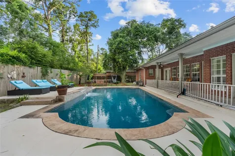 816 Sherwood Forest Drive Dickinson TX 77539