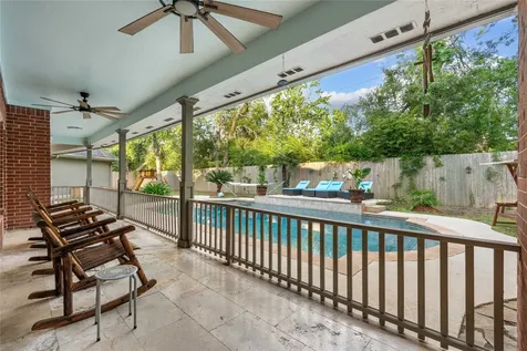 816 Sherwood Forest Drive Dickinson TX 77539