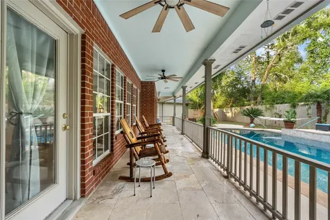 816 Sherwood Forest Drive Dickinson TX 77539