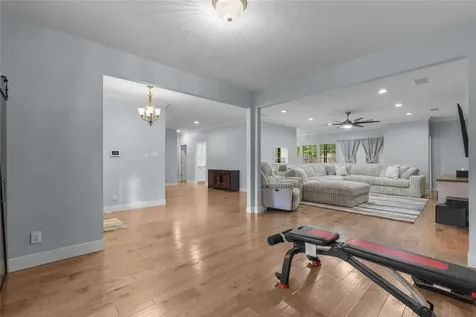816 Sherwood Forest Drive Dickinson TX 77539