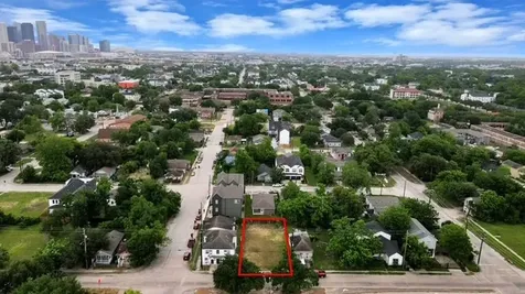 2705 Alabama Street Houston TX 77004
