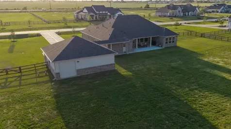 4004 Wildflower Place Waller TX 77484