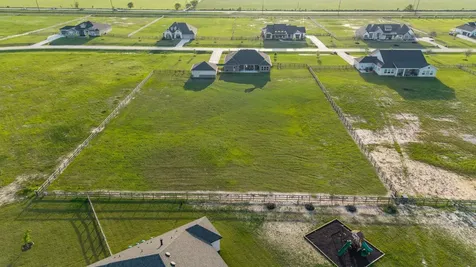 4004 Wildflower Place Waller TX 77484