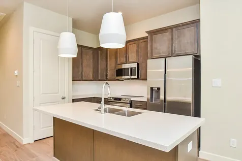 2307 Warhol Way Houston TX 77091
