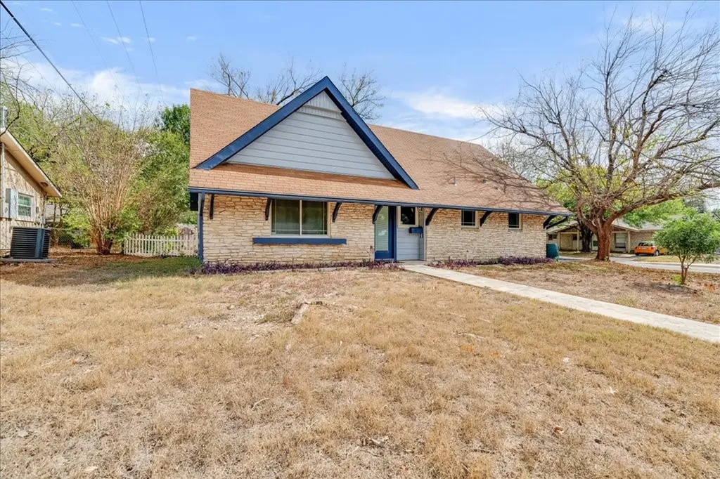 8001 Briarwood Lane Austin TX 78757