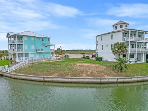 4003 S Sunset Bay Drive Galveston TX 77554