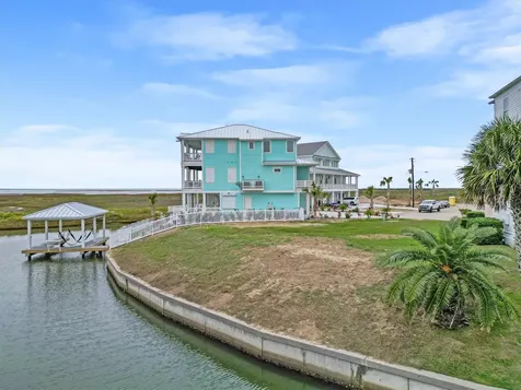4003 S Sunset Bay Drive Galveston TX 77554