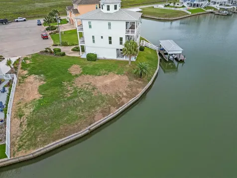 4003 S Sunset Bay Drive Galveston TX 77554