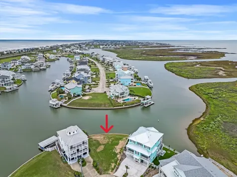 4003 S Sunset Bay Drive Galveston TX 77554