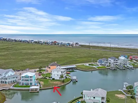 4003 S Sunset Bay Drive Galveston TX 77554