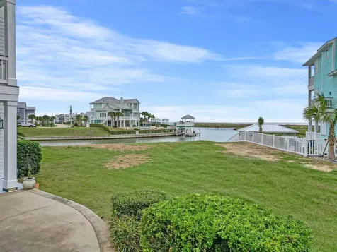 4003 S Sunset Bay Drive Galveston TX 77554