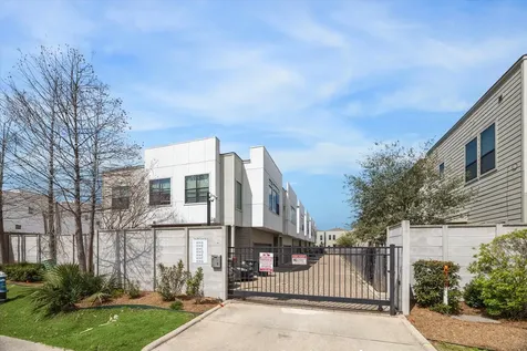 614 Thornton Road D Houston TX 77018