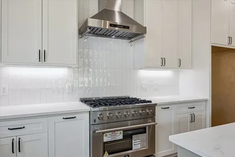 3134 W Tower Santa Fe TX 77517