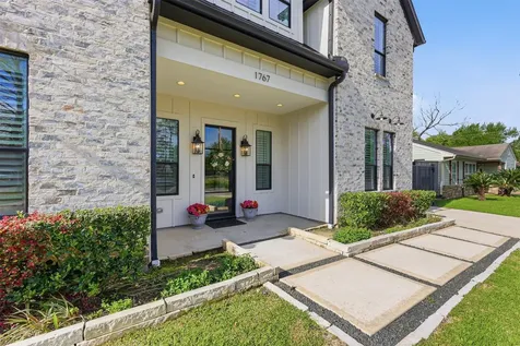 1767 De Milo Drive Houston TX 77018