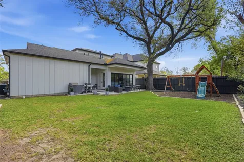 1767 De Milo Drive Houston TX 77018
